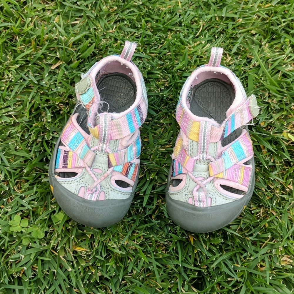 Keens shoes